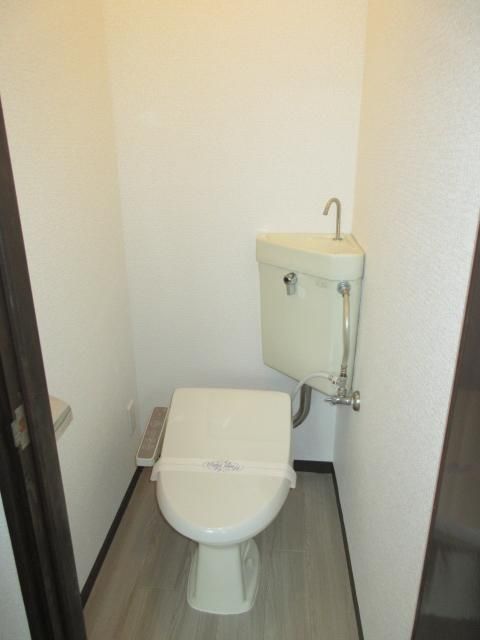 【トイレ】温水洗浄便座新品