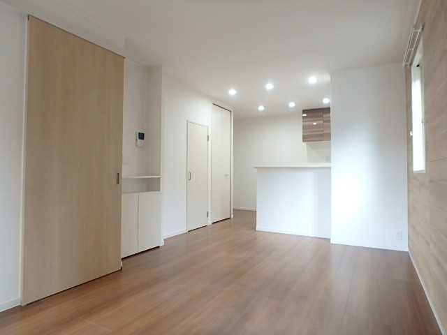 ※102号室　反転タイプの写真です