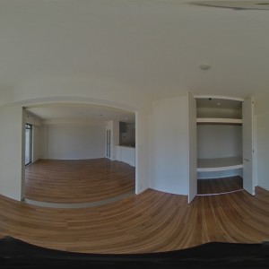 ※102号室のパノラマ写真です