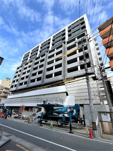 【大橋駅徒歩5分!!】駅そば新築１LDK☆セキュリティがっつりで超安心、収納たっぷり、カウンターキッチン、一階は大手ドラッグストアが入ります♪【大橋2丁目】