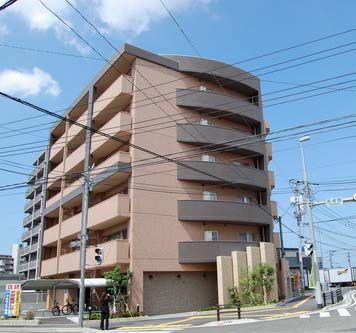 【篠栗線長者原駅 徒歩:4分】コンビニ徒歩１分！！人気物件に空きがでます！屋内駐車場！便利な立地です♪【長者原東2丁目】