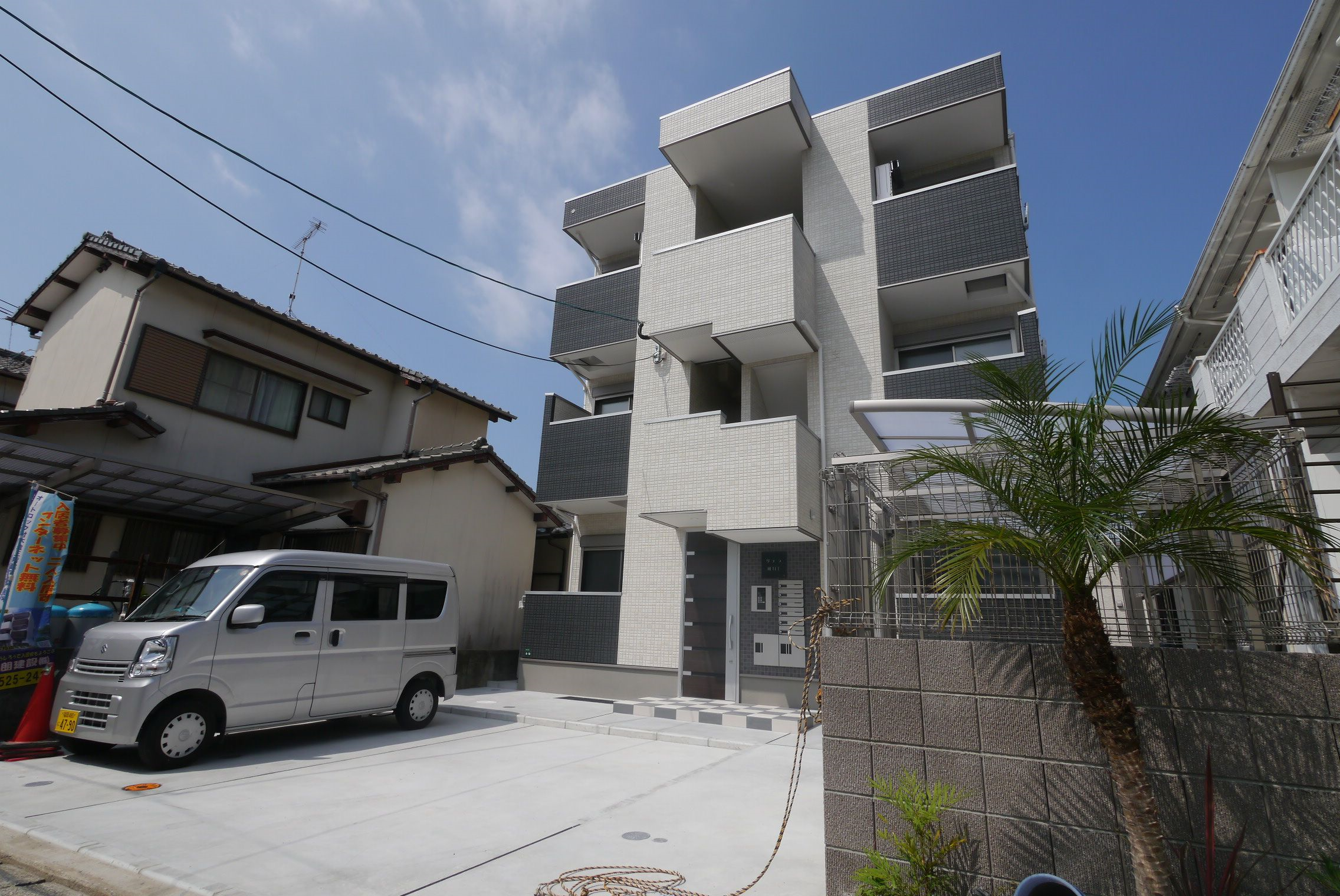 【貝塚線　和白駅 徒歩8分】☆小型犬OK☆角部屋☆インターネット使い放題☆独立洗面脱衣所☆シャンプードレッサー☆カウンターキッチン☆ＴＶモニタ付きインターホン【和白２丁目】