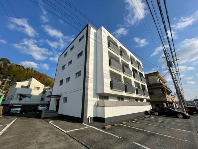 【久留米市上津町】敷金・礼金ゼロ！！シャンプードレッサー・室内洗濯機置き場☆彡ファミリーさんへおすすめの2LDKのお部屋です♪【南久留米駅　徒歩32分】