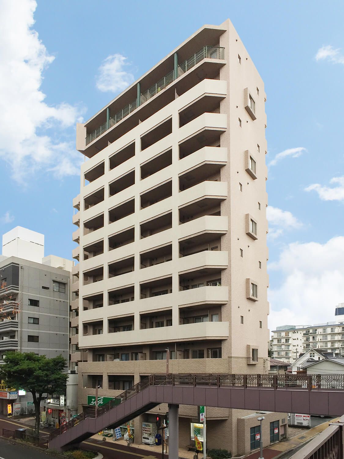 【高宮駅徒歩1分！】駅すぐそばオートロック付きマンション１Kロフト付き☆空間使いが効率的かつオシャレなお部屋！独立洗面所あり、貴重な角部屋です♪【南区高宮】